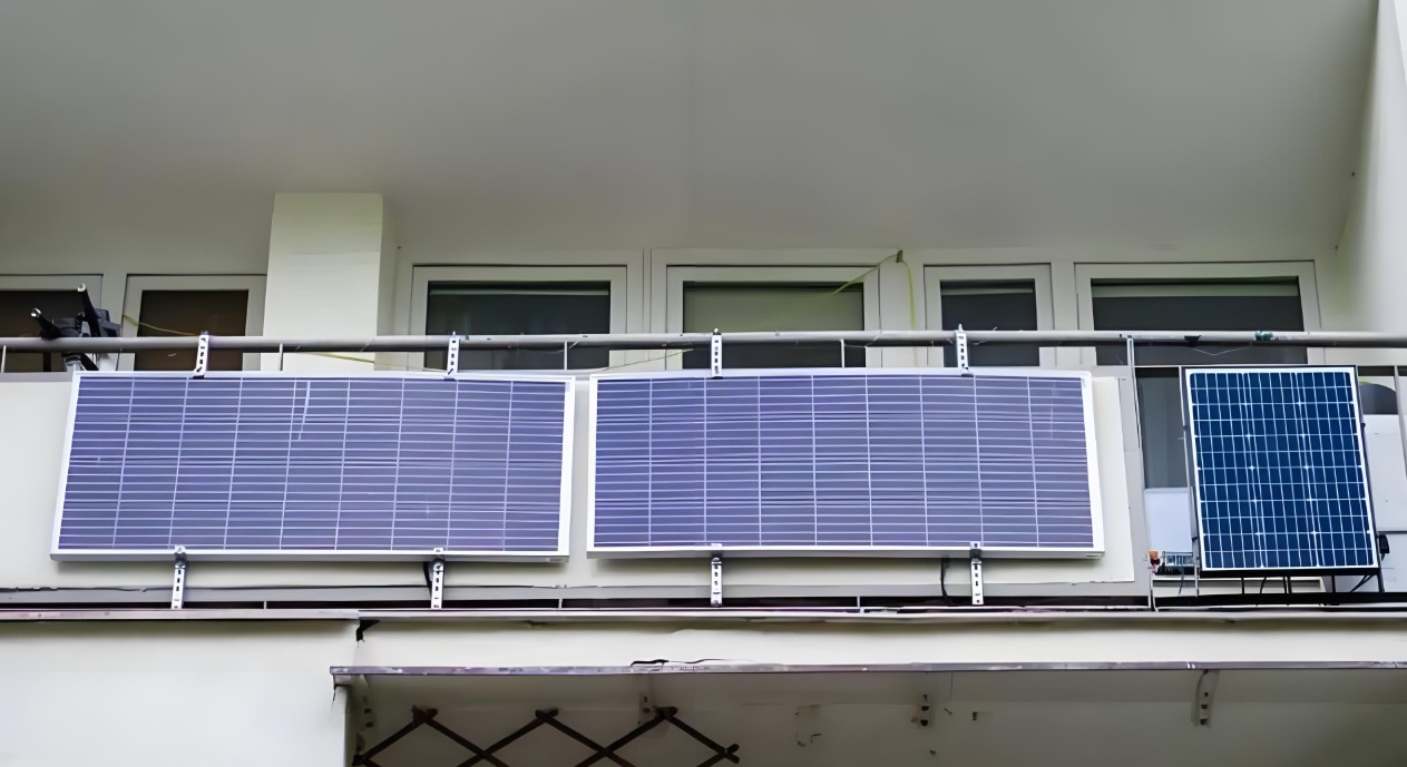  Easy Solar Balcony Bracket