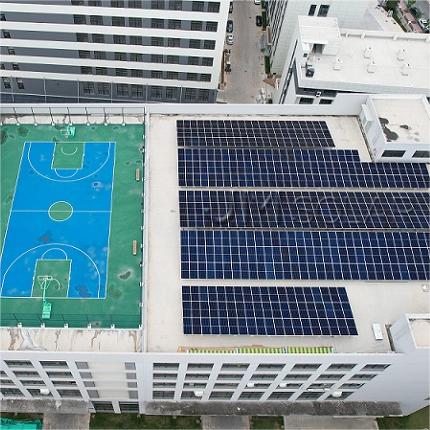 Progetto in primo piano | Impianto solare commerciale da 390 kWp su tetto piano a Xiamen, Cina